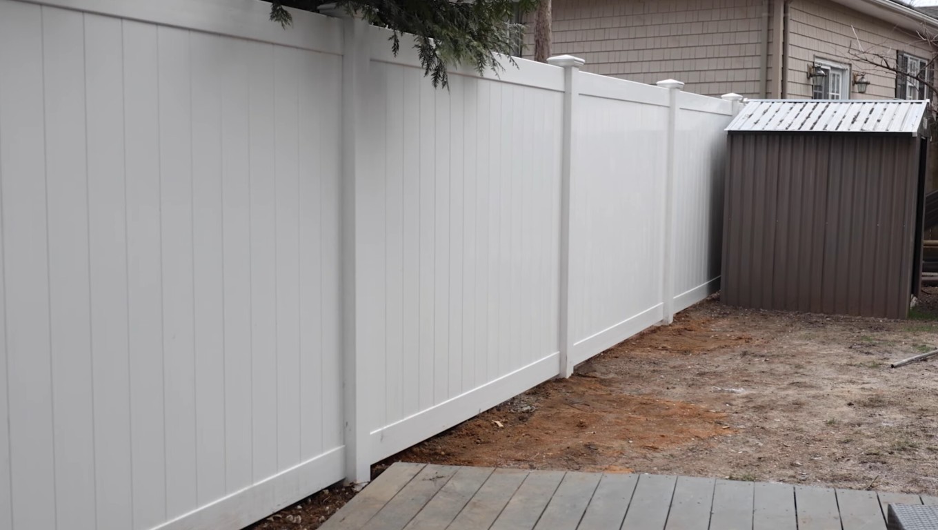 Durable white vinyl privacy fence installed in Palm Harbor, FL